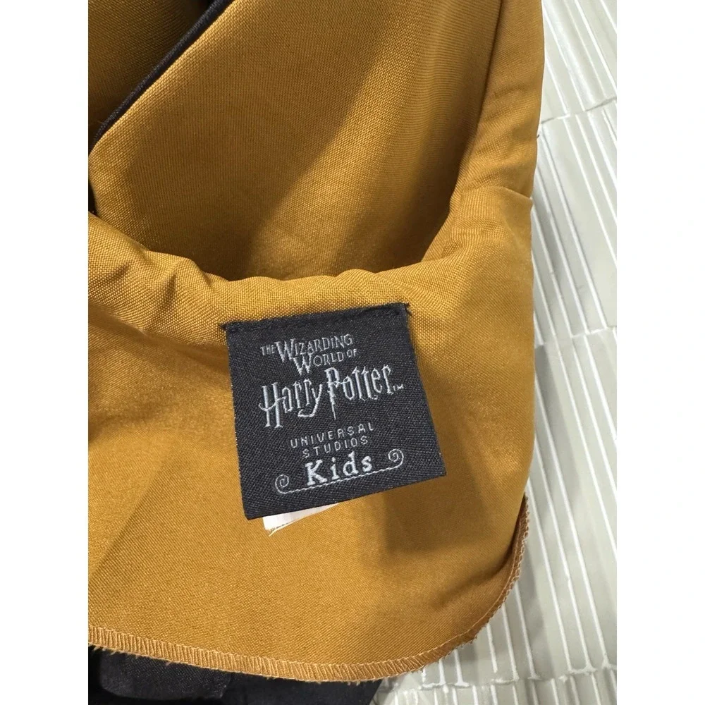 Harry Potter Hufflepuff Robe – Kids Size XXS – Authentic from Universal Studios